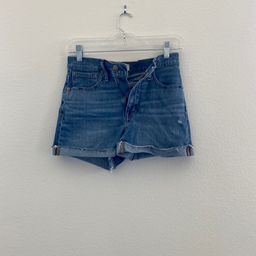 Madewell blue jean short